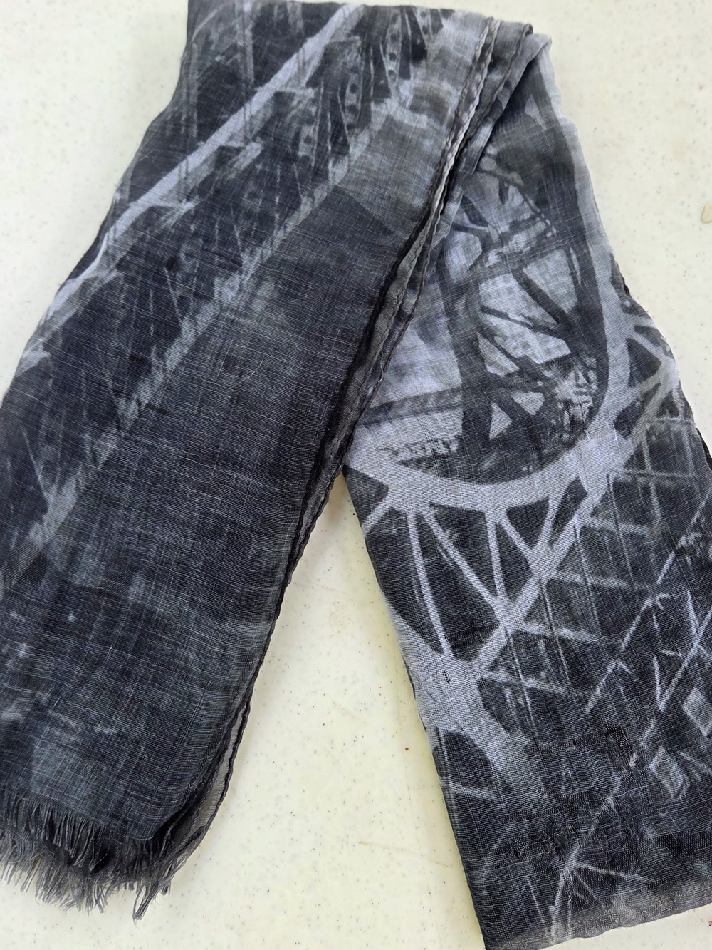 Vintage Gray Patterned Lightweight Scarf - Modern City Scape Scene